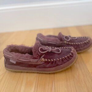Women's LL Bean Purple Wicked Good Moccasins Suede/Shearling - Size 8
